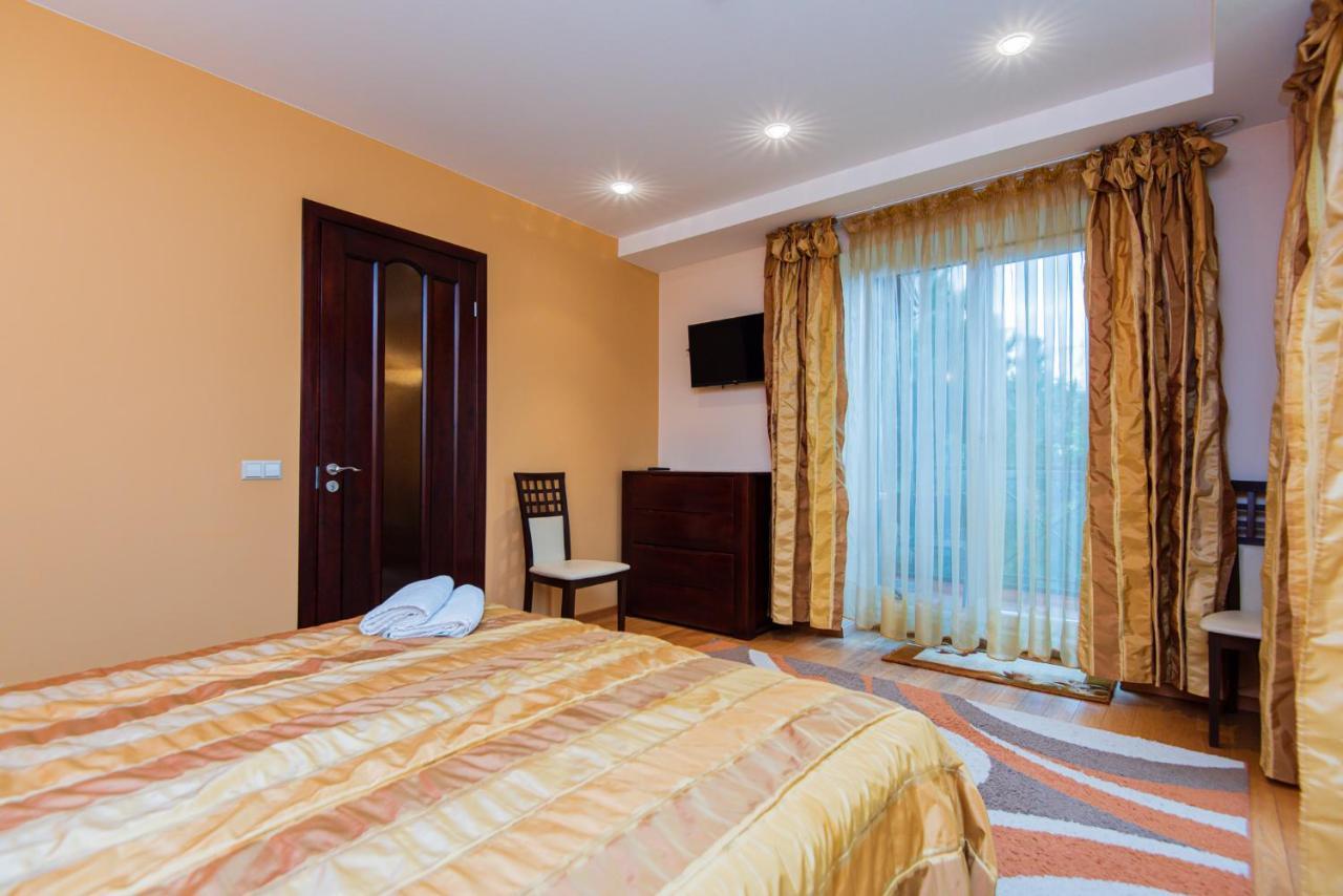Po Juros Banga Hotel Паланга Екстериор снимка
