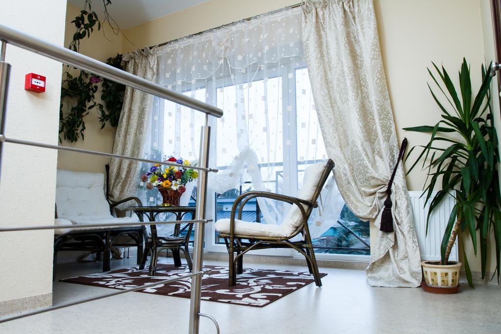 Po Juros Banga Hotel Паланга Екстериор снимка