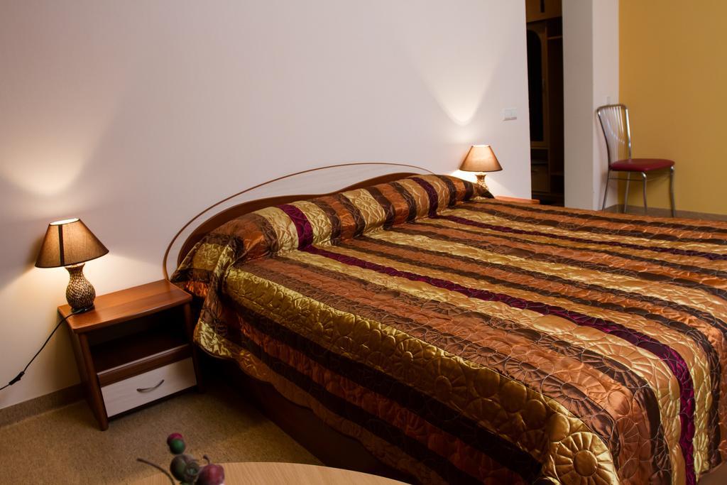 Po Juros Banga Hotel Паланга Екстериор снимка
