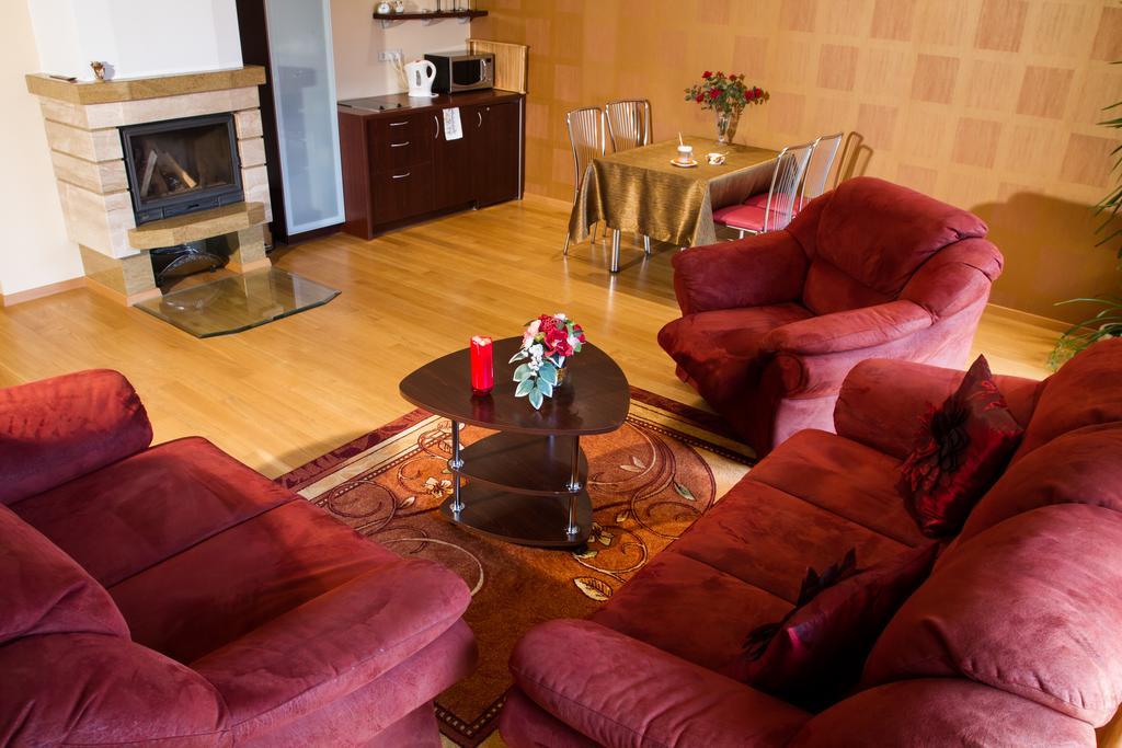 Po Juros Banga Hotel Паланга Екстериор снимка