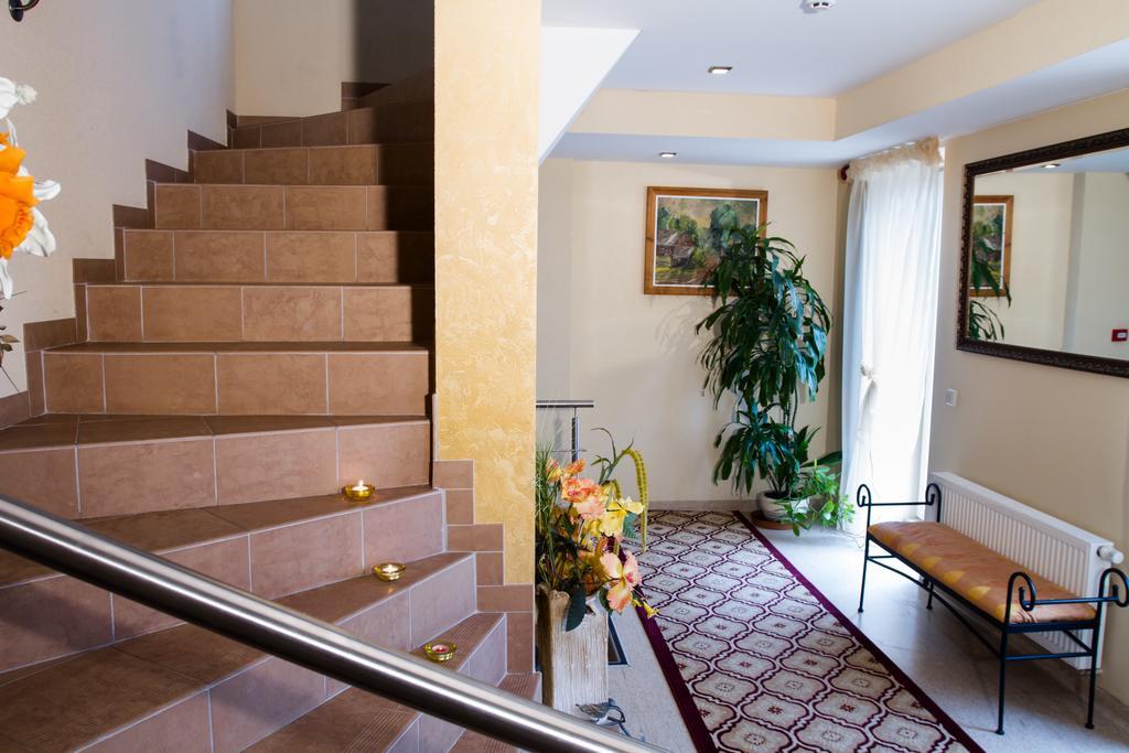 Po Juros Banga Hotel Паланга Екстериор снимка